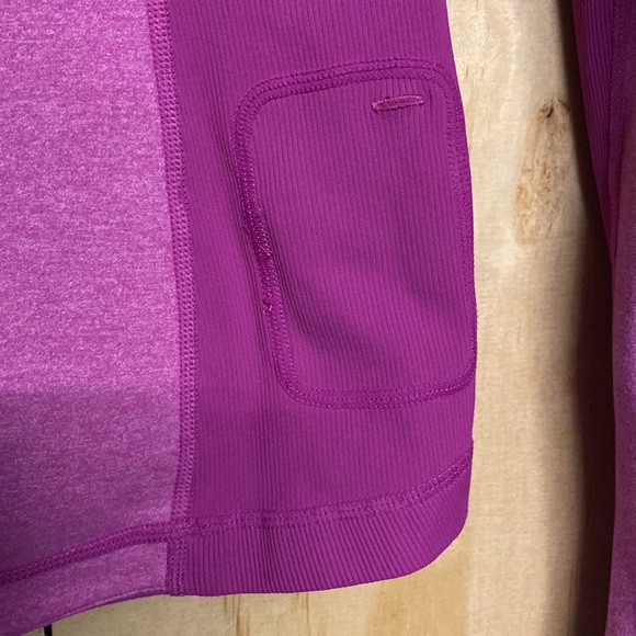 Lululemon long sleeve shirt, size 4, color pink. - Picture 5 of 9